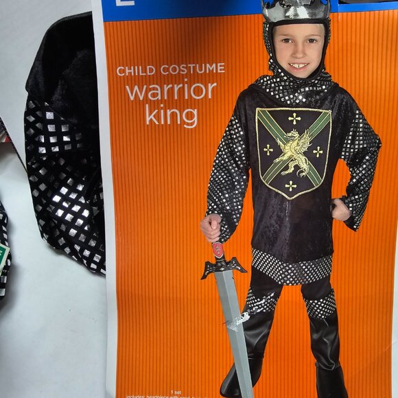 New Child Boy Costume Warrior King Knight Black Armor Silver Tunic Boot tops L - Picture 3 of 8